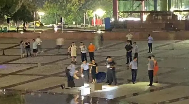 突发悲剧！浙江2人遭雷击身亡